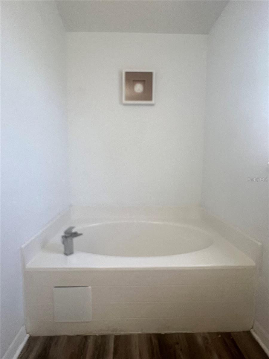 PINES WEST - Residential