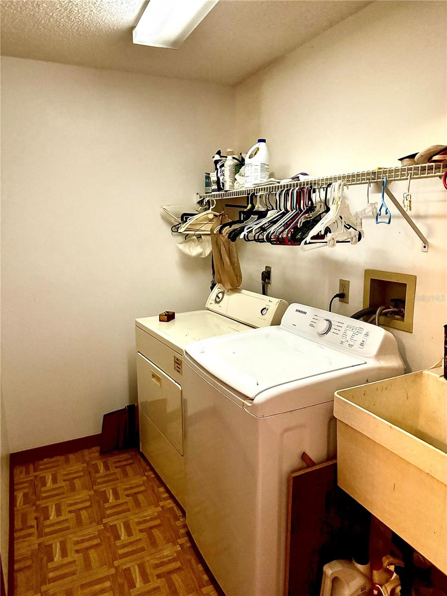 DELTONA LAKES UNIT 59 - Residential