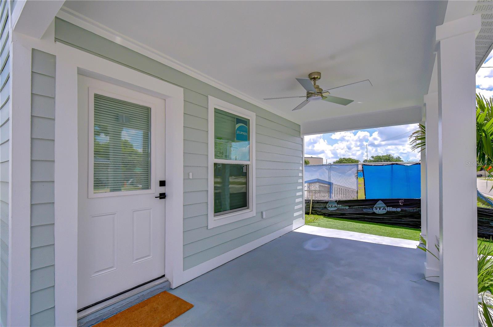 214 8TH AVENUE DRIVE W