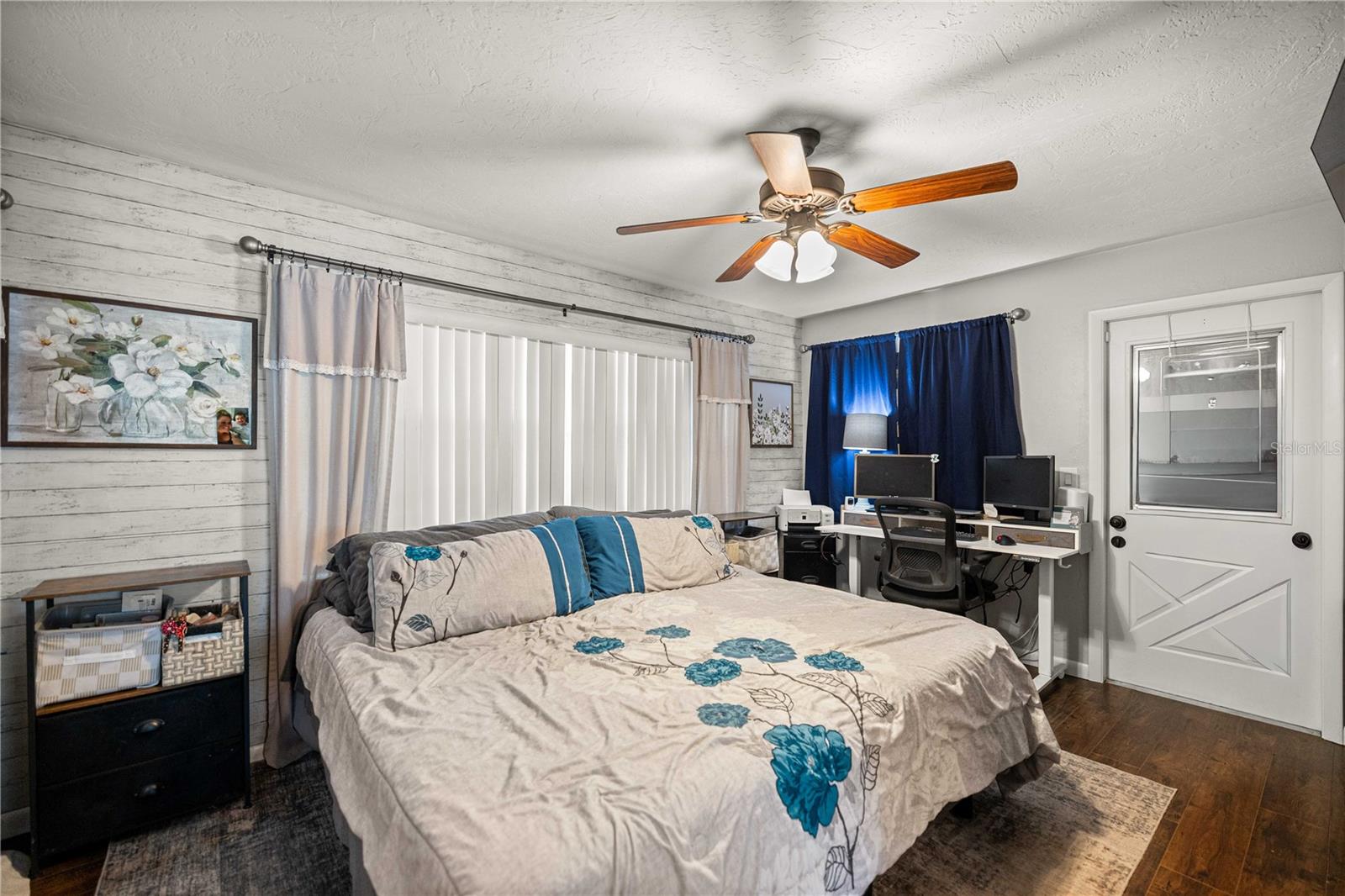 BEVERLY HILLS UNIT 07 - Residential