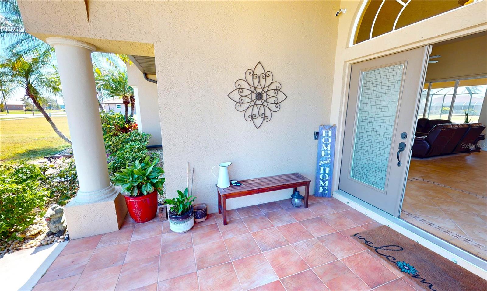 569 ROYAL POINCIANA