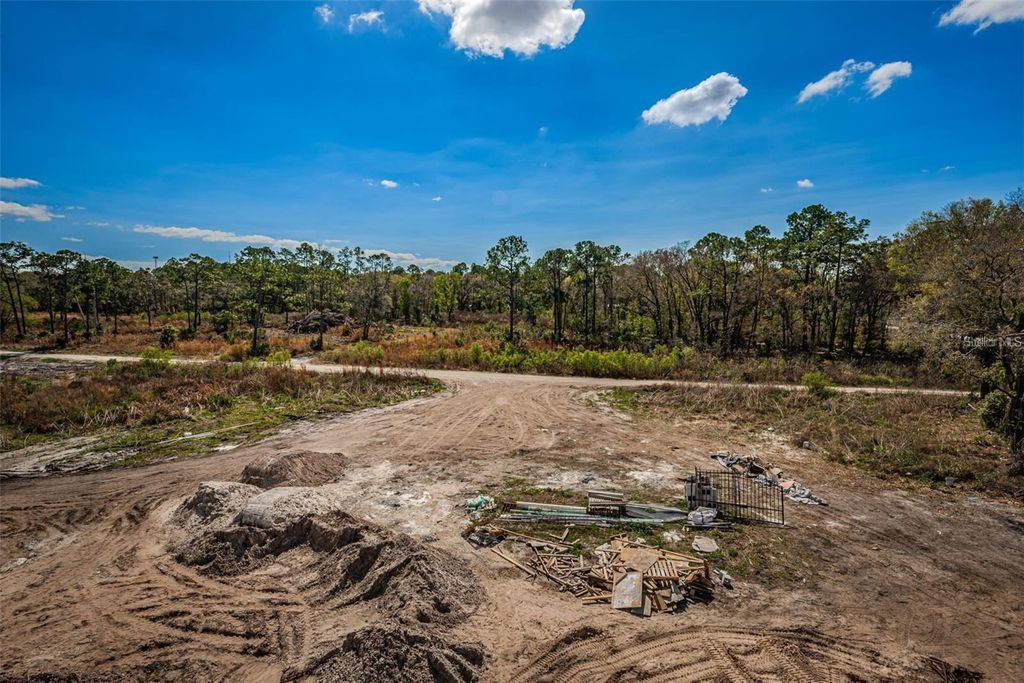 Photo of Avonwood, Tampa, FL 33625 (MLS # TB8441766)