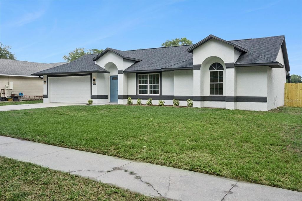 Photo of 5021 Log Wagon Road, Ocoee, FL 34761 (MLS # G5111180)