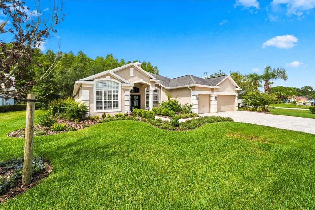 Photo of 18918 Saint Laurent Drive, Lutz, FL 33558 (MLS # TB8534214)