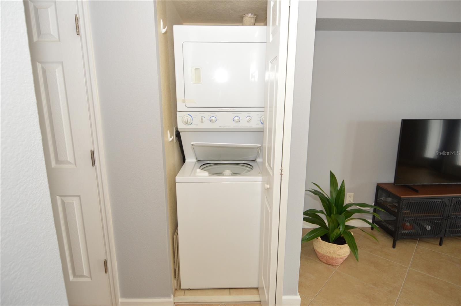 WATERSIDE AT COQUINA KEY NORTH - Residential Lease