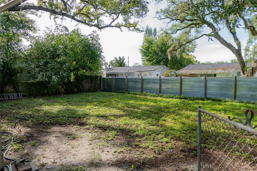 Photo of 1906 E Caracas Street, Tampa, FL 33610 (MLS # TB8513848)