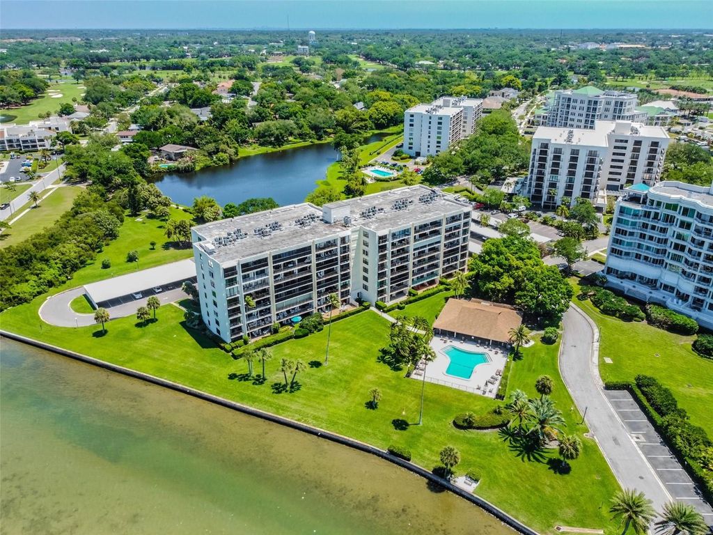 Photo of 100 Oakmont Lane #106, Belleair, FL 33756 (MLS # TB8478782)