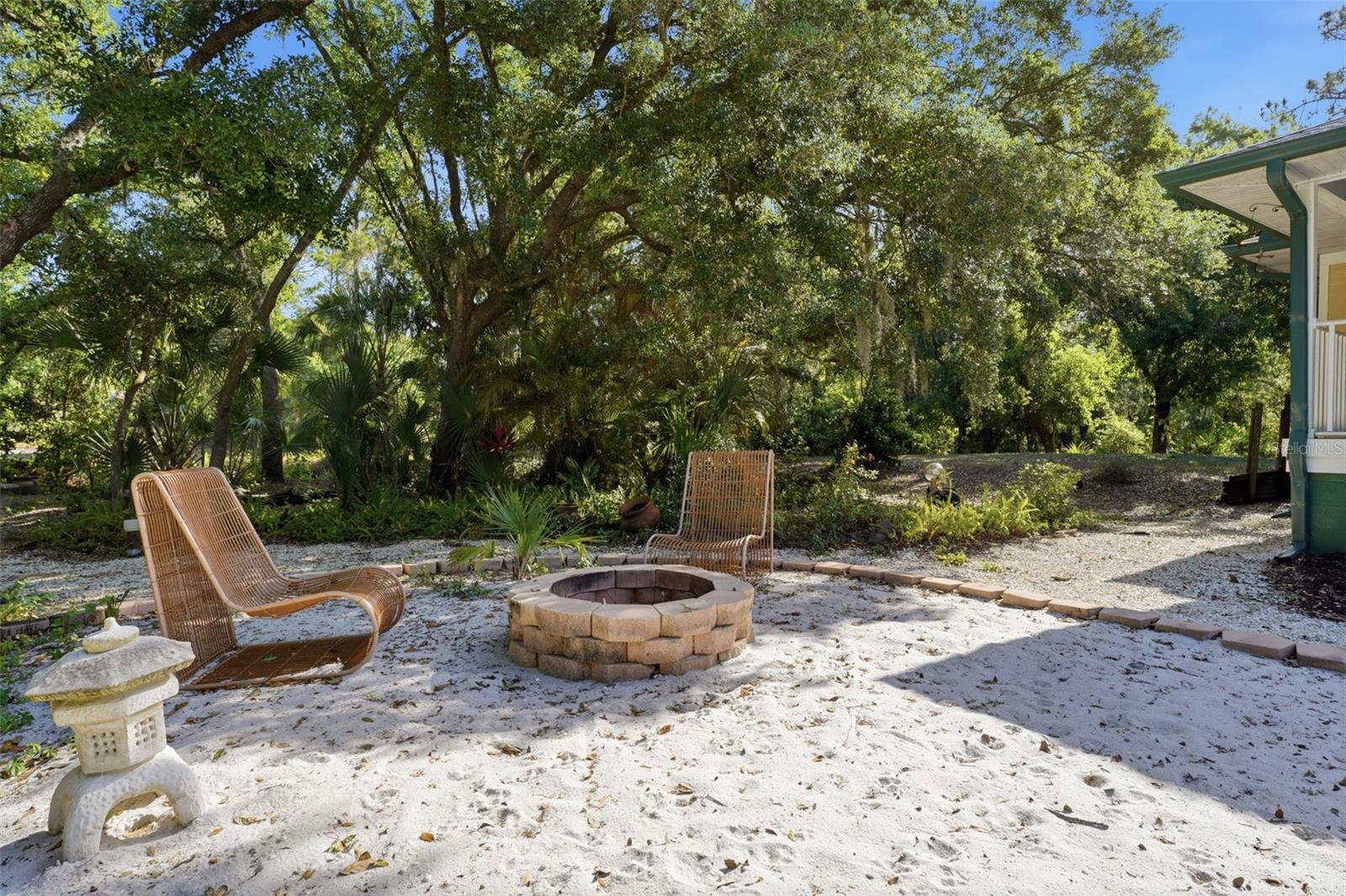 NORTH PORT CHARLOTTE ESTATES ADD 01 - Residential