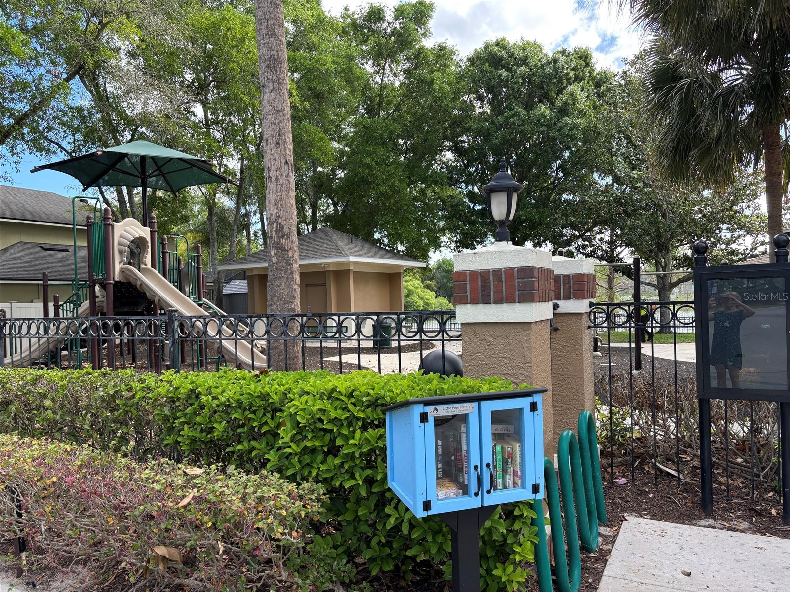 WOODBRIDGE LAKES UNIT 2B - Residential