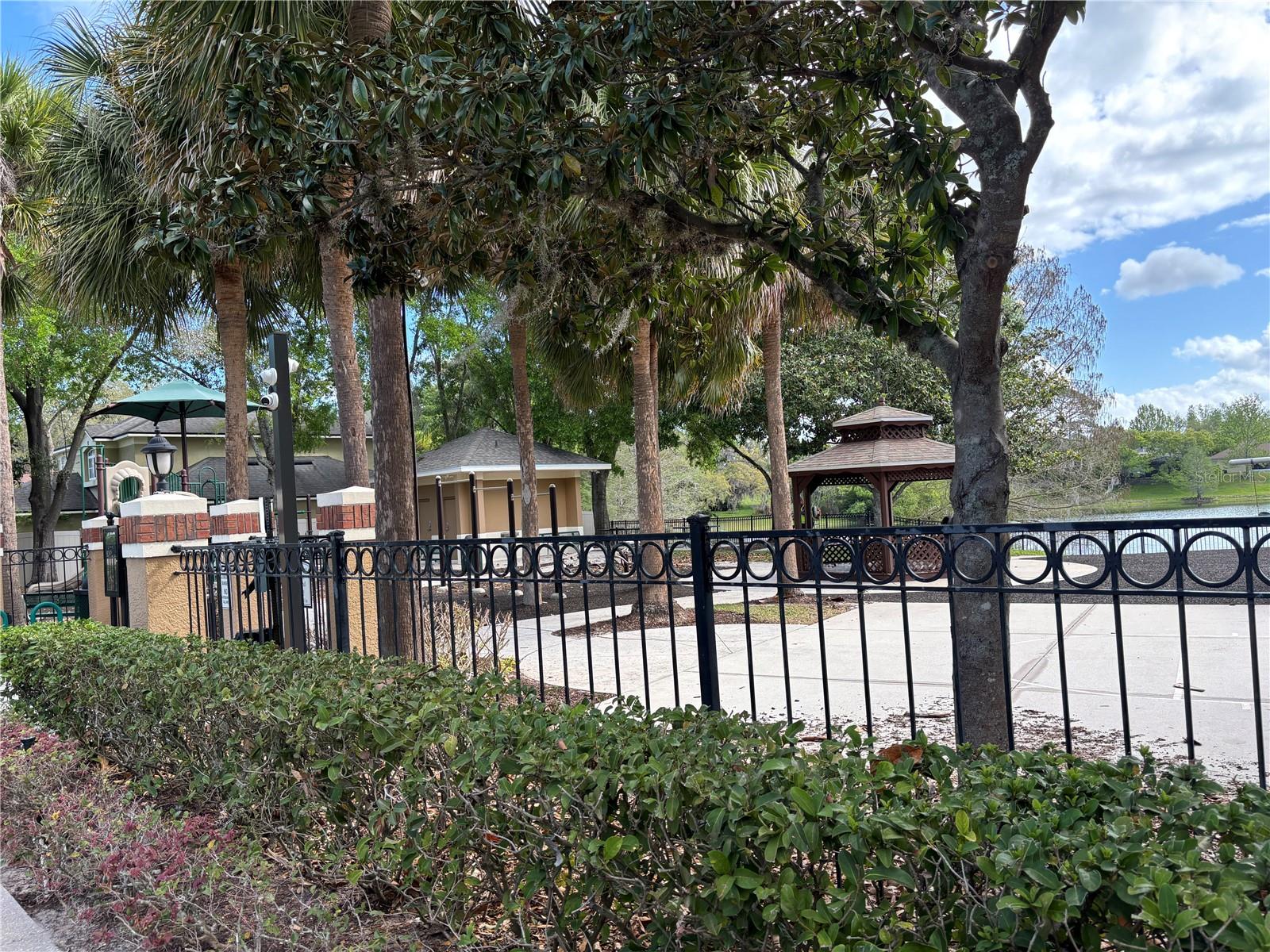 WOODBRIDGE LAKES UNIT 2B - Residential