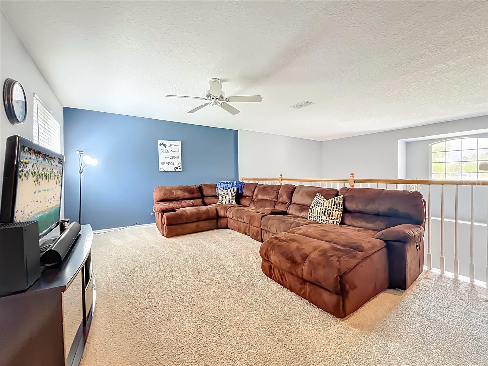 WOODBRIDGE LAKES UNIT 2B - Residential