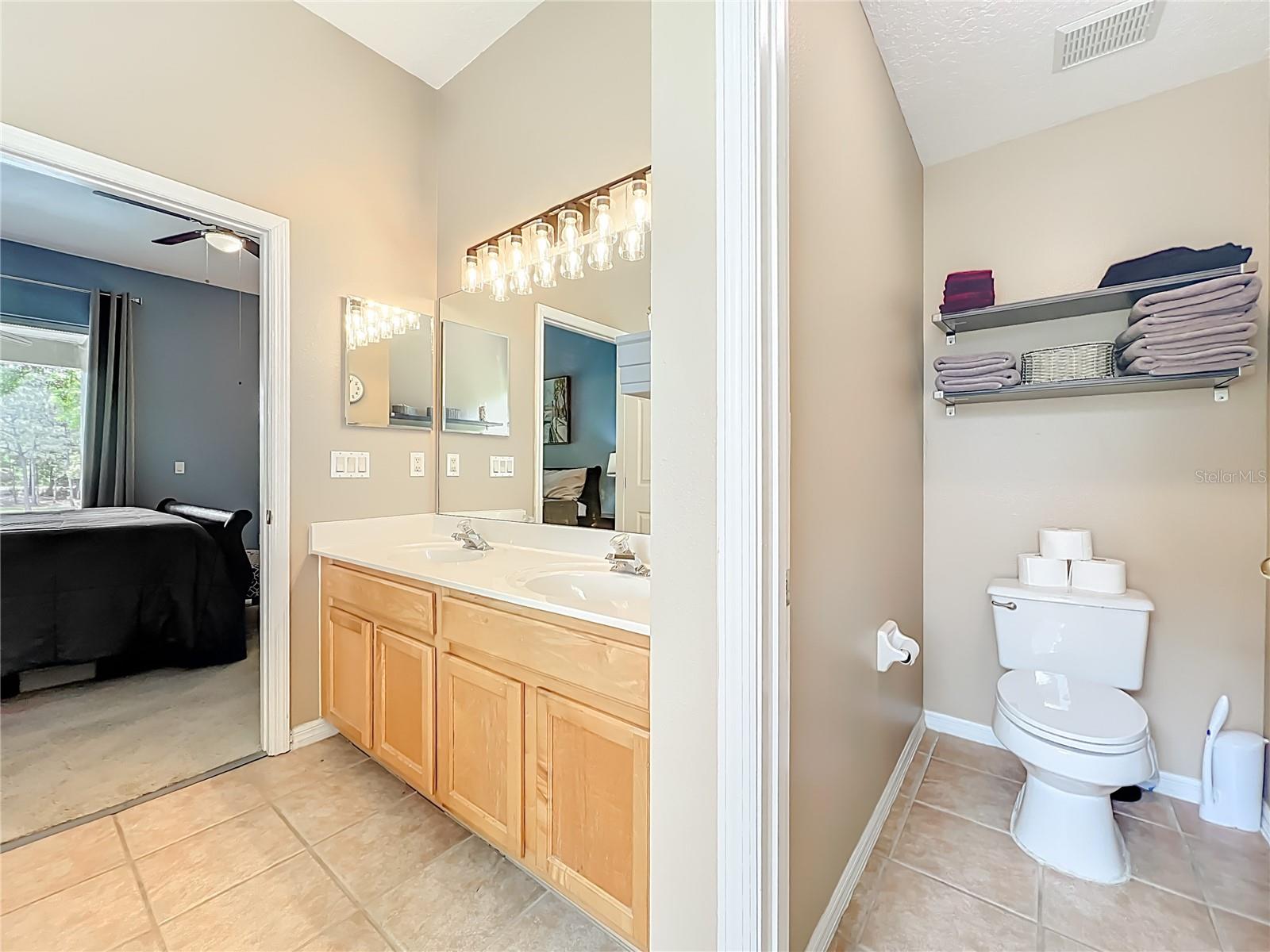 WOODBRIDGE LAKES UNIT 2B - Residential