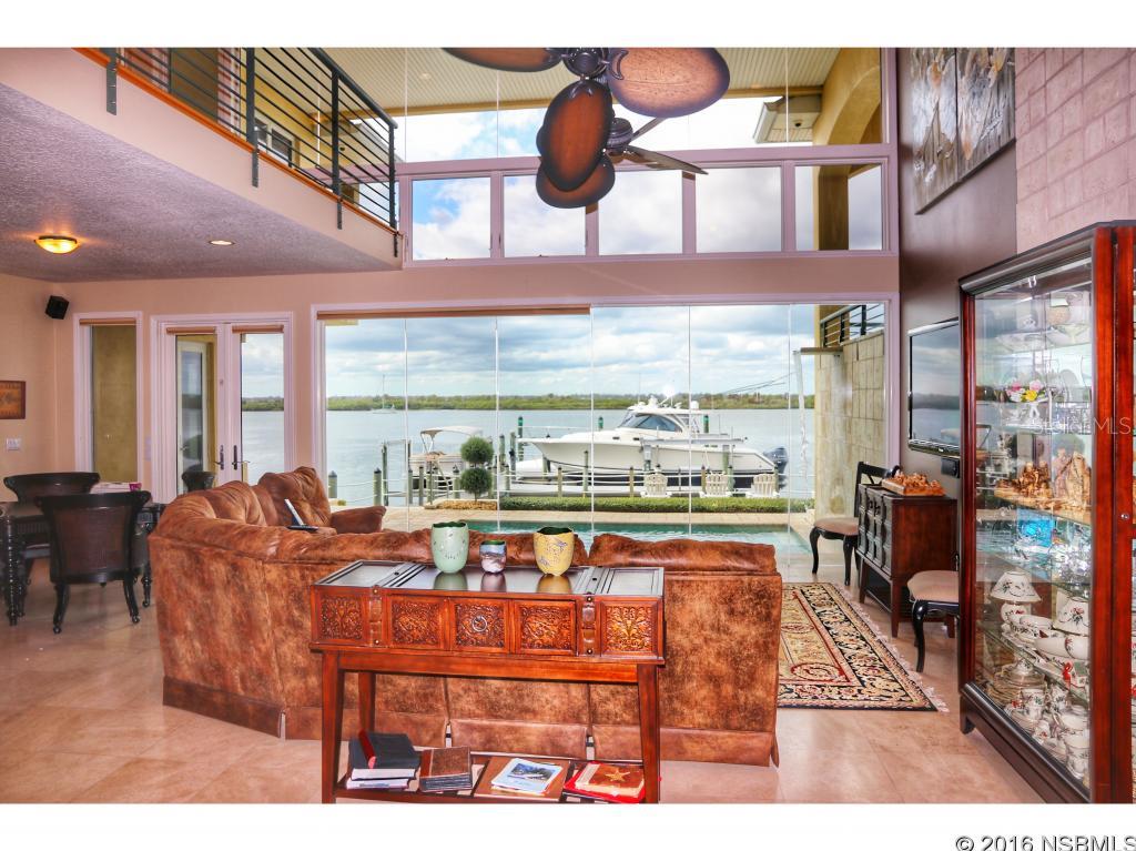 Orlando Beach - Residential