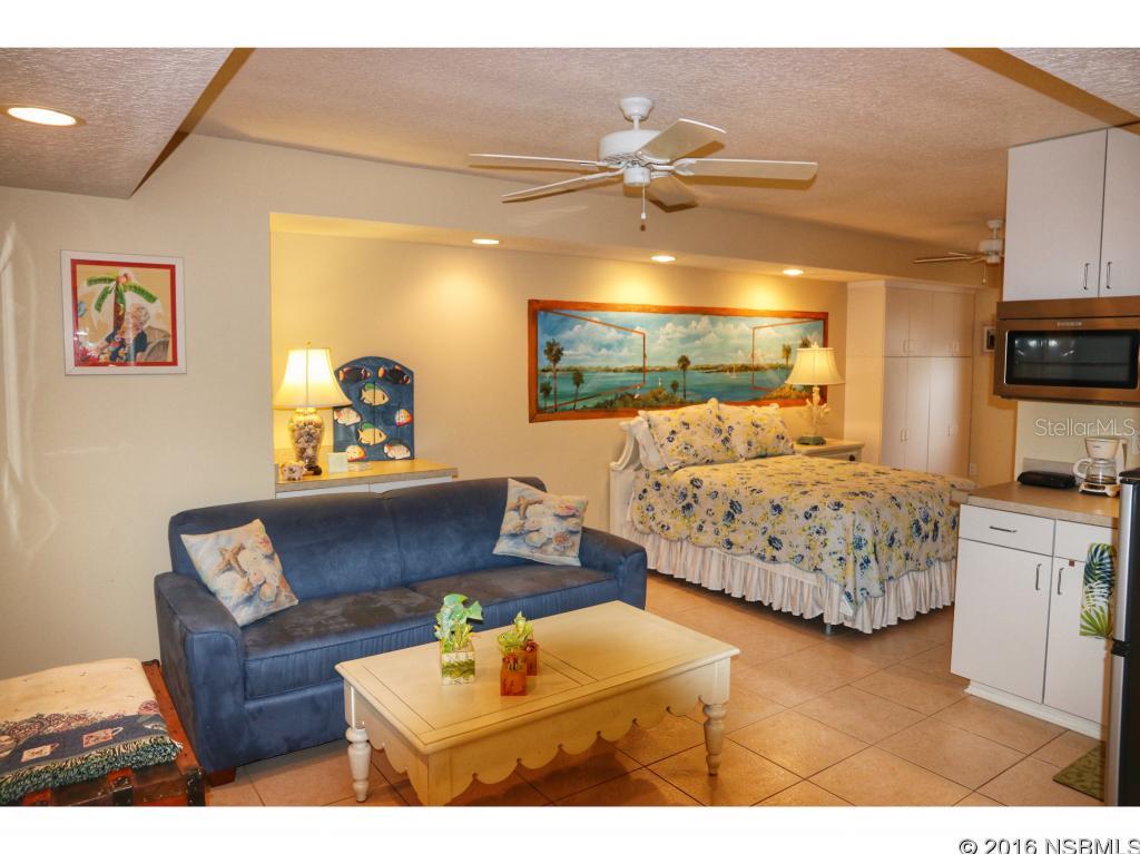 Orlando Beach - Residential