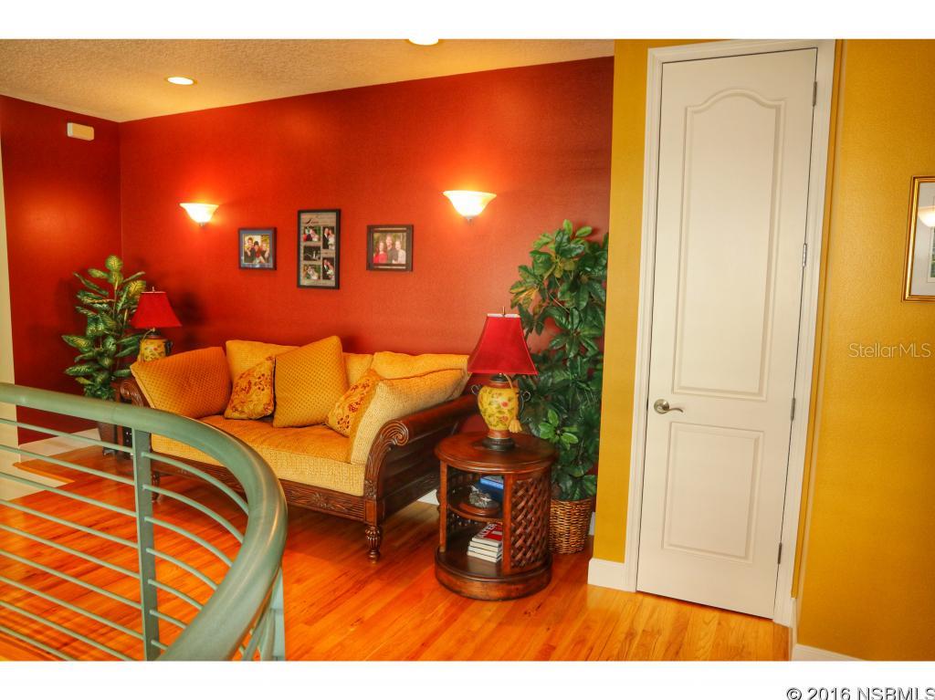 Orlando Beach - Residential