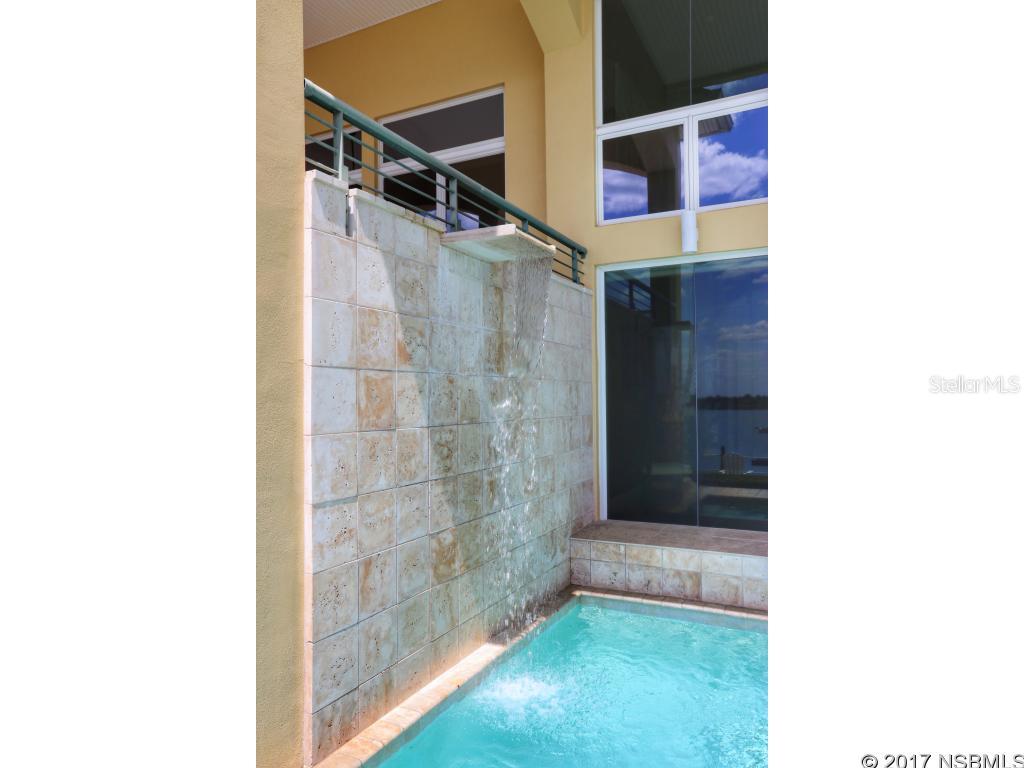 Orlando Beach - Residential