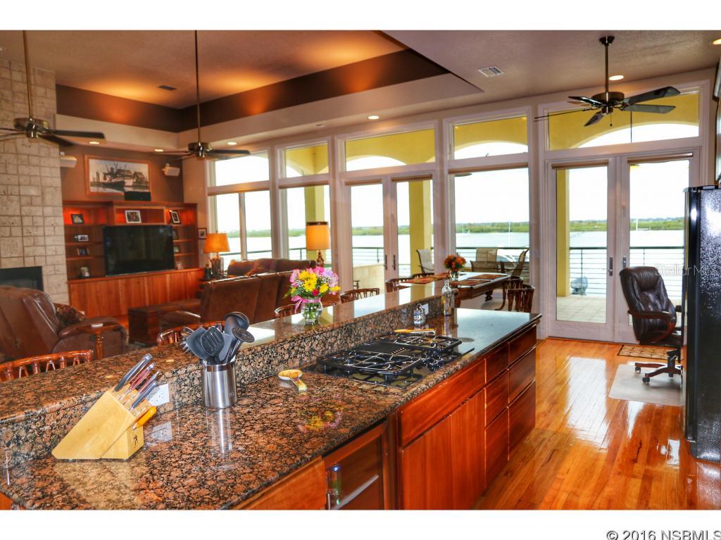 Orlando Beach - Residential