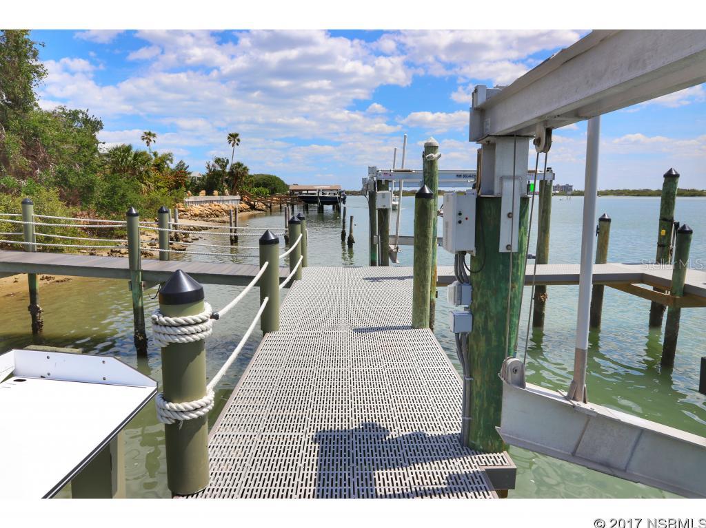 Orlando Beach - Residential