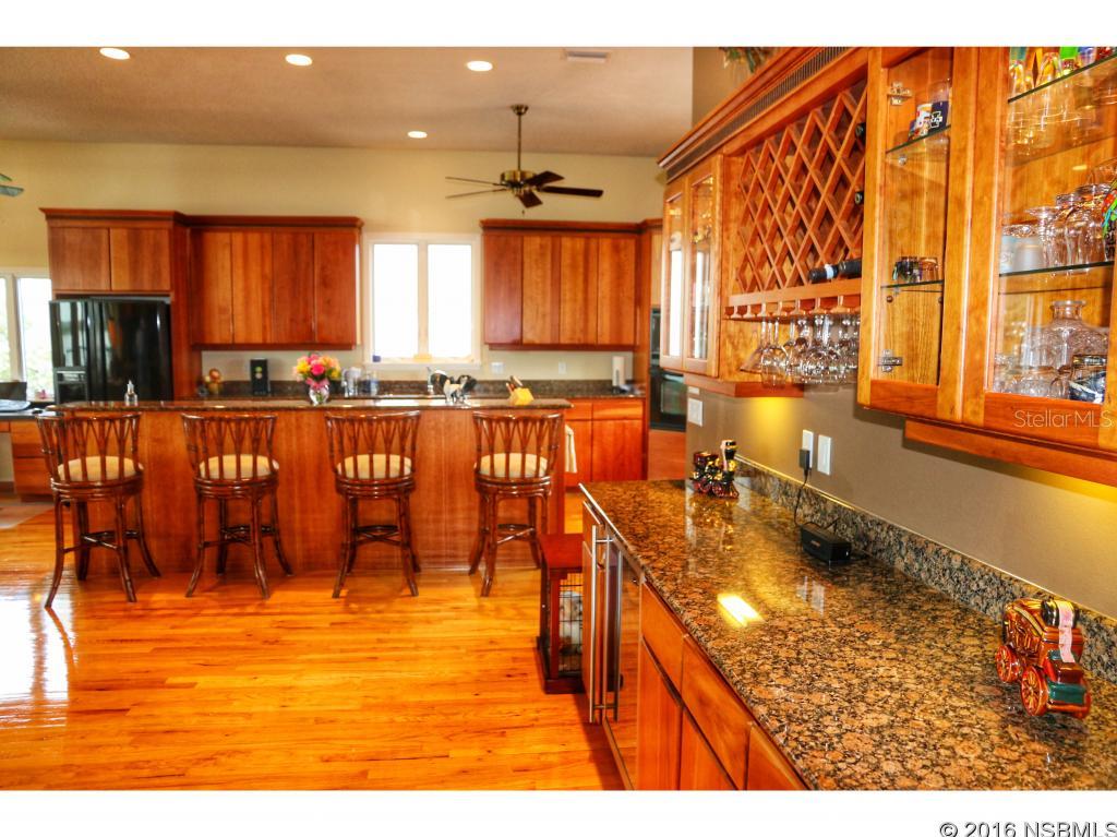 Orlando Beach - Residential