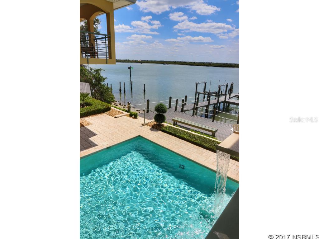 Orlando Beach - Residential