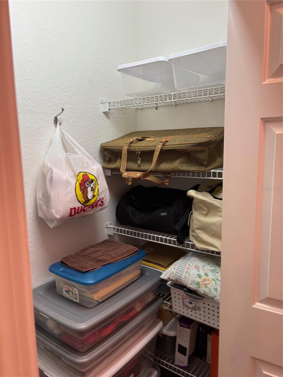 RAINBOW SPGS 05 REP - Residential