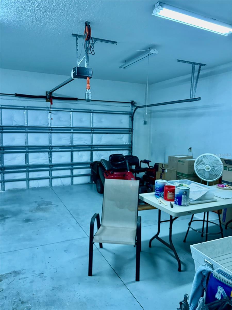 RAINBOW SPGS 05 REP - Residential