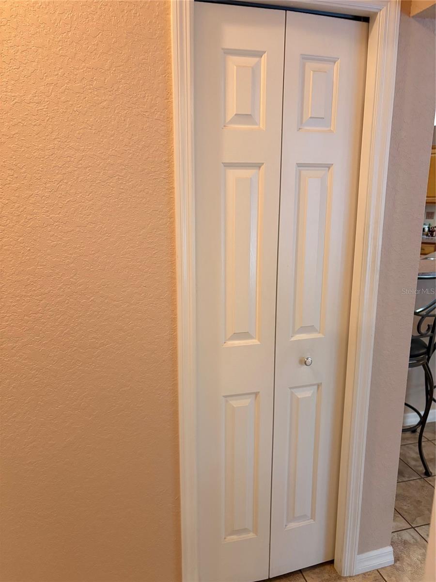 RAINBOW SPGS 05 REP - Residential