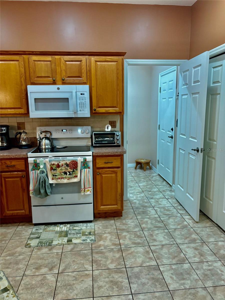 RAINBOW SPGS 05 REP - Residential