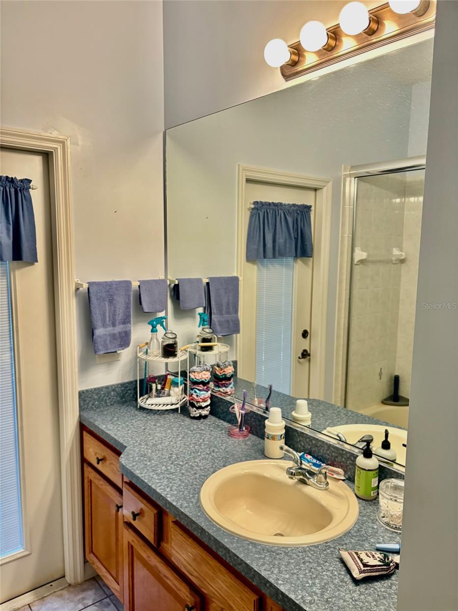 RAINBOW SPGS 05 REP - Residential