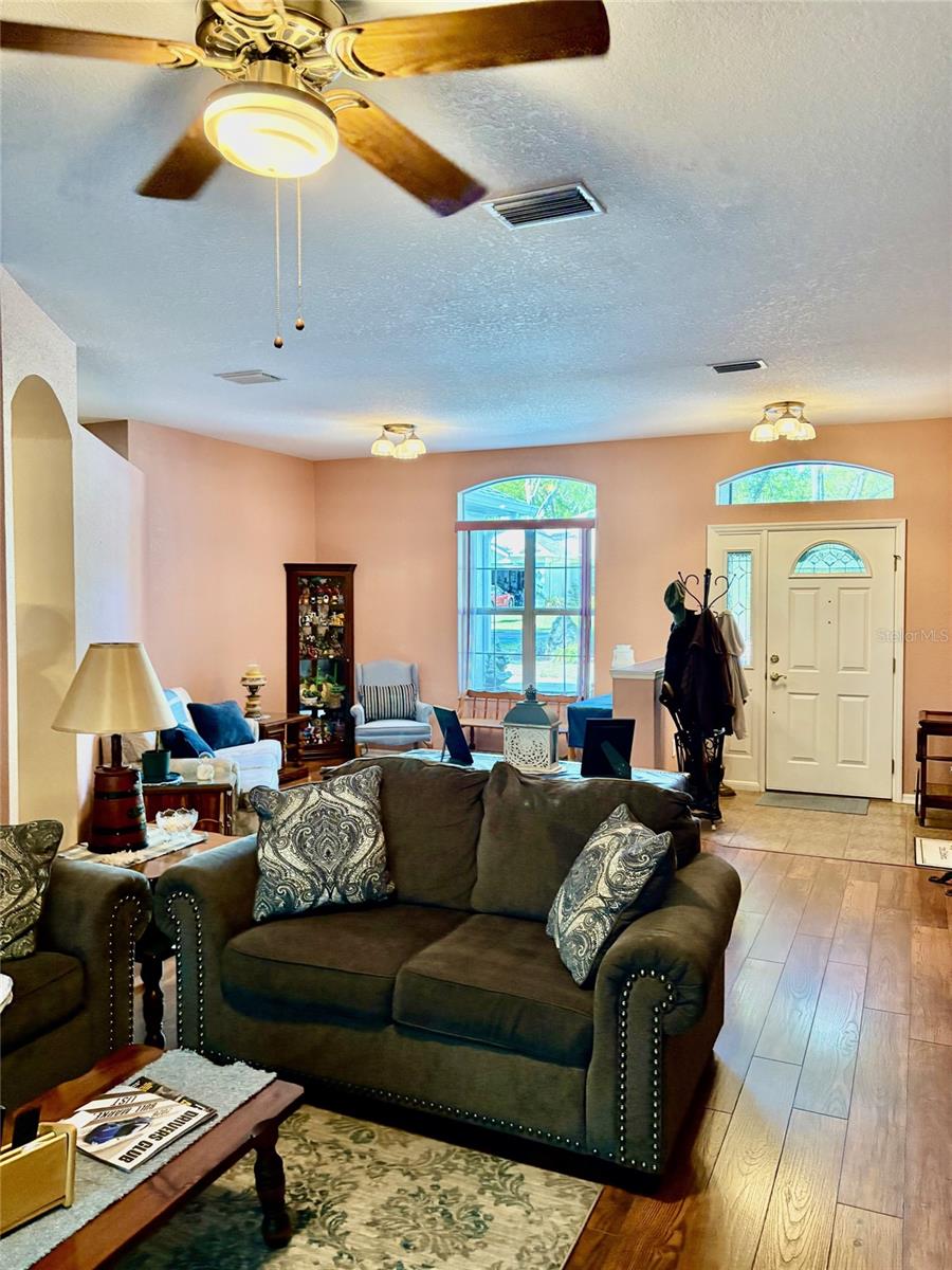 RAINBOW SPGS 05 REP - Residential