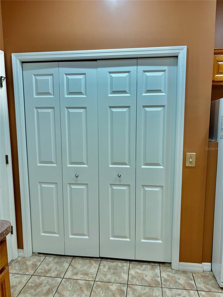 RAINBOW SPGS 05 REP - Residential