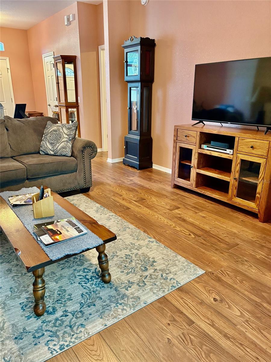 RAINBOW SPGS 05 REP - Residential