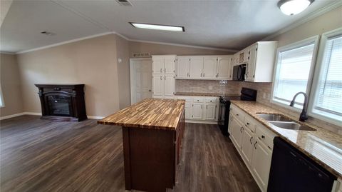 Tiny photo for 2502 SE 179th Avenue, Silver Springs, FL 34488 (MLS # OM724525)