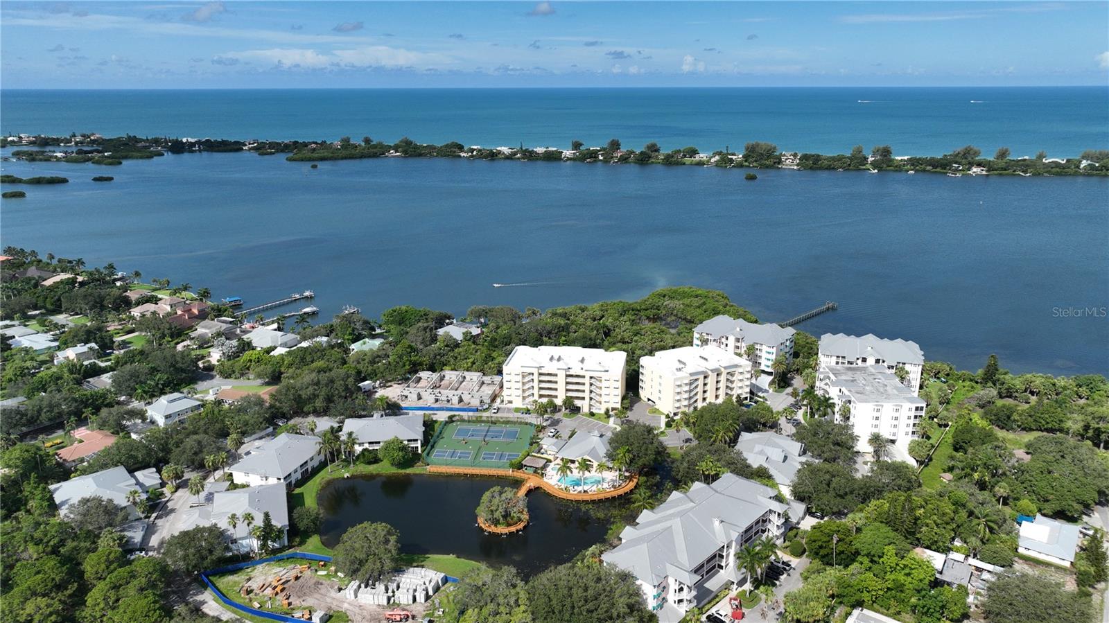 250 HIDDEN BAY DRIVE 302