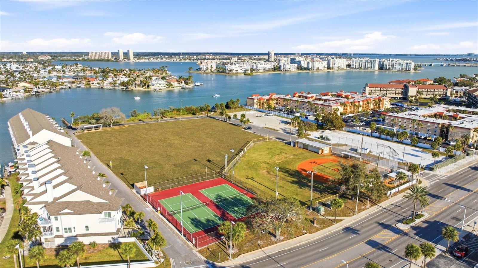 MARINA PARK - Residential