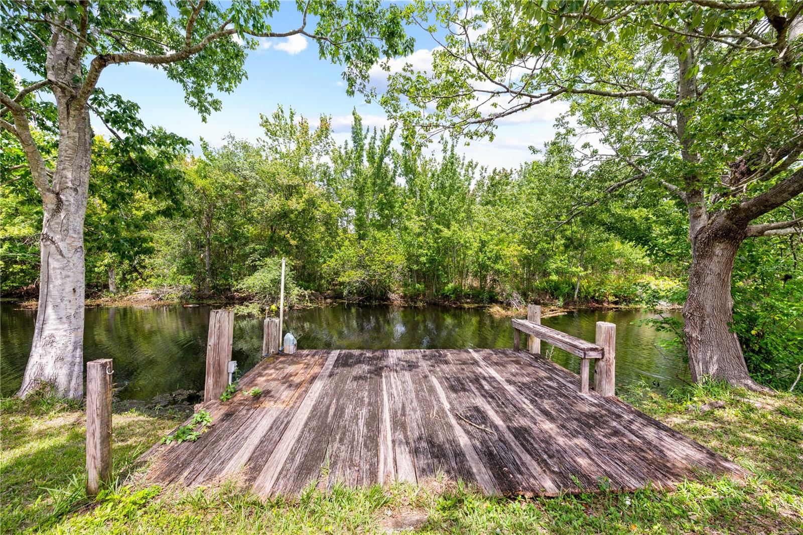 TWIN LAKES TERRACE - Residential