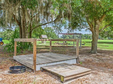 Tiny photo for 967 E Highway 316, Citra, FL 32113 (MLS # OM725311)