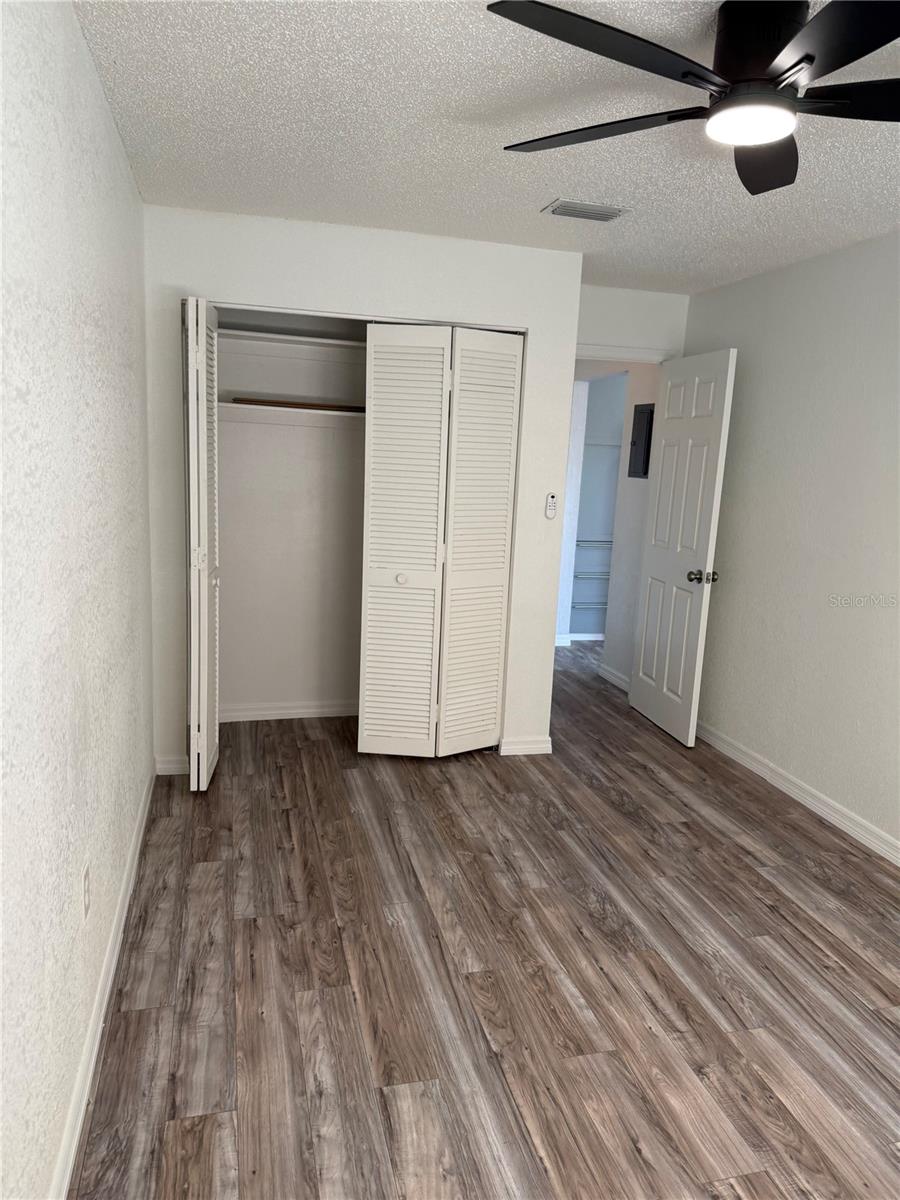 SUNSHINE VILLAS BLDG B - Residential