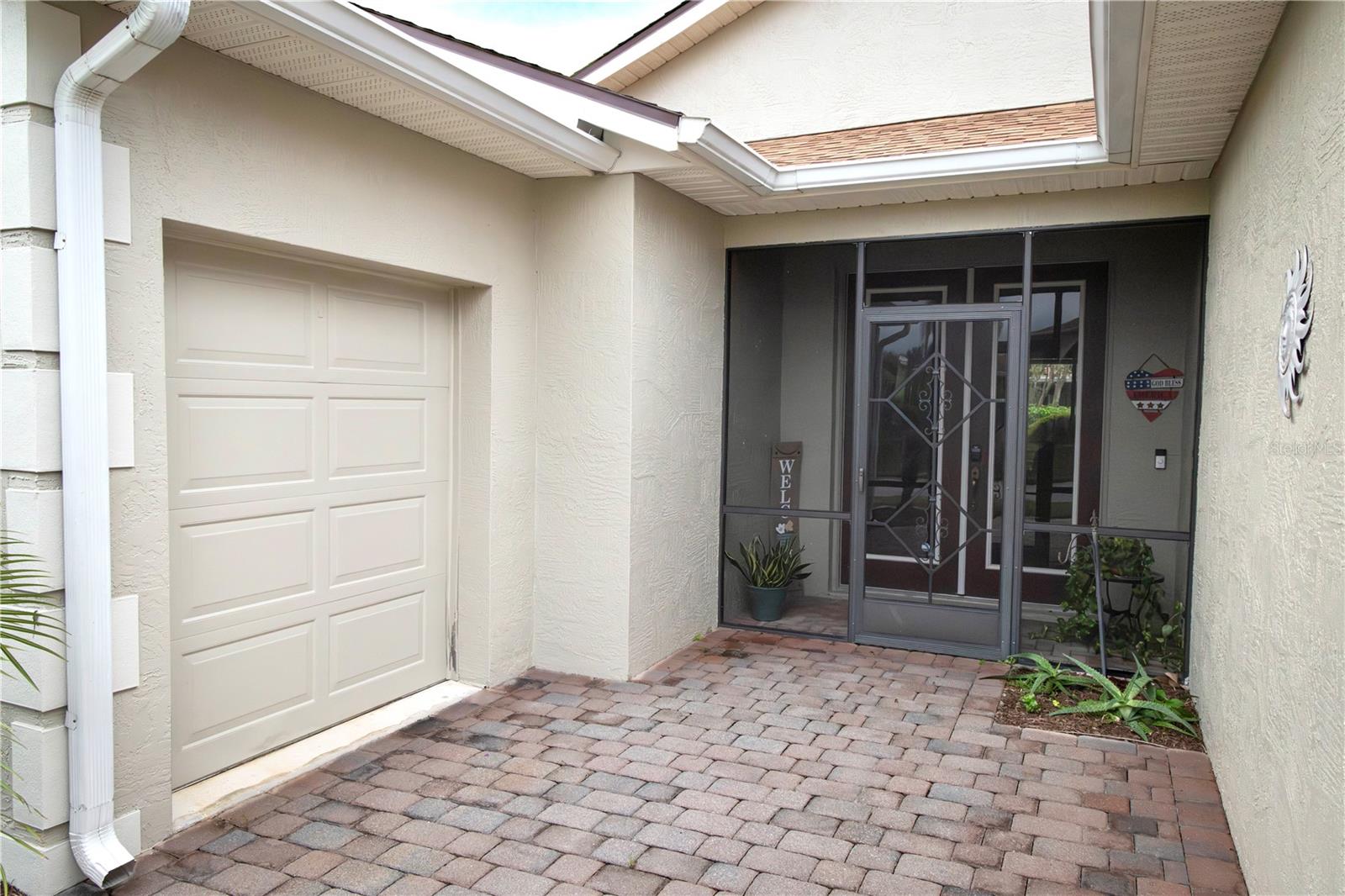 4489 STRATHMORE DRIVE