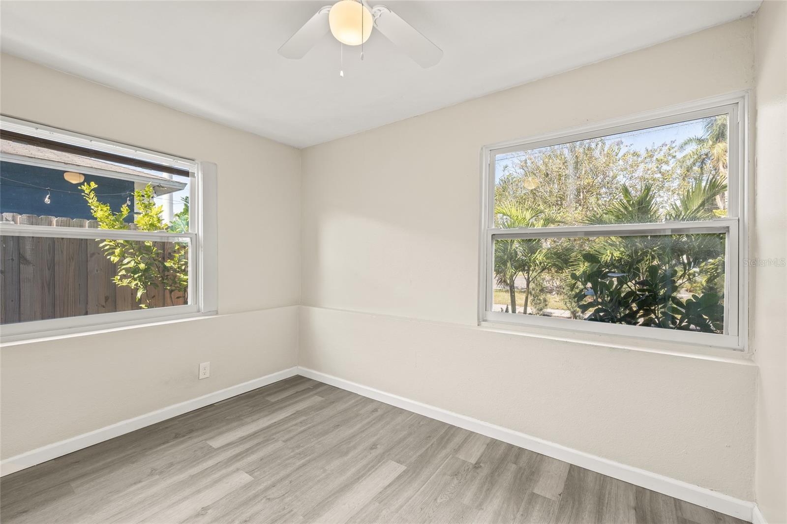 HALLS CENTRAL AVE 3 - Residential Lease