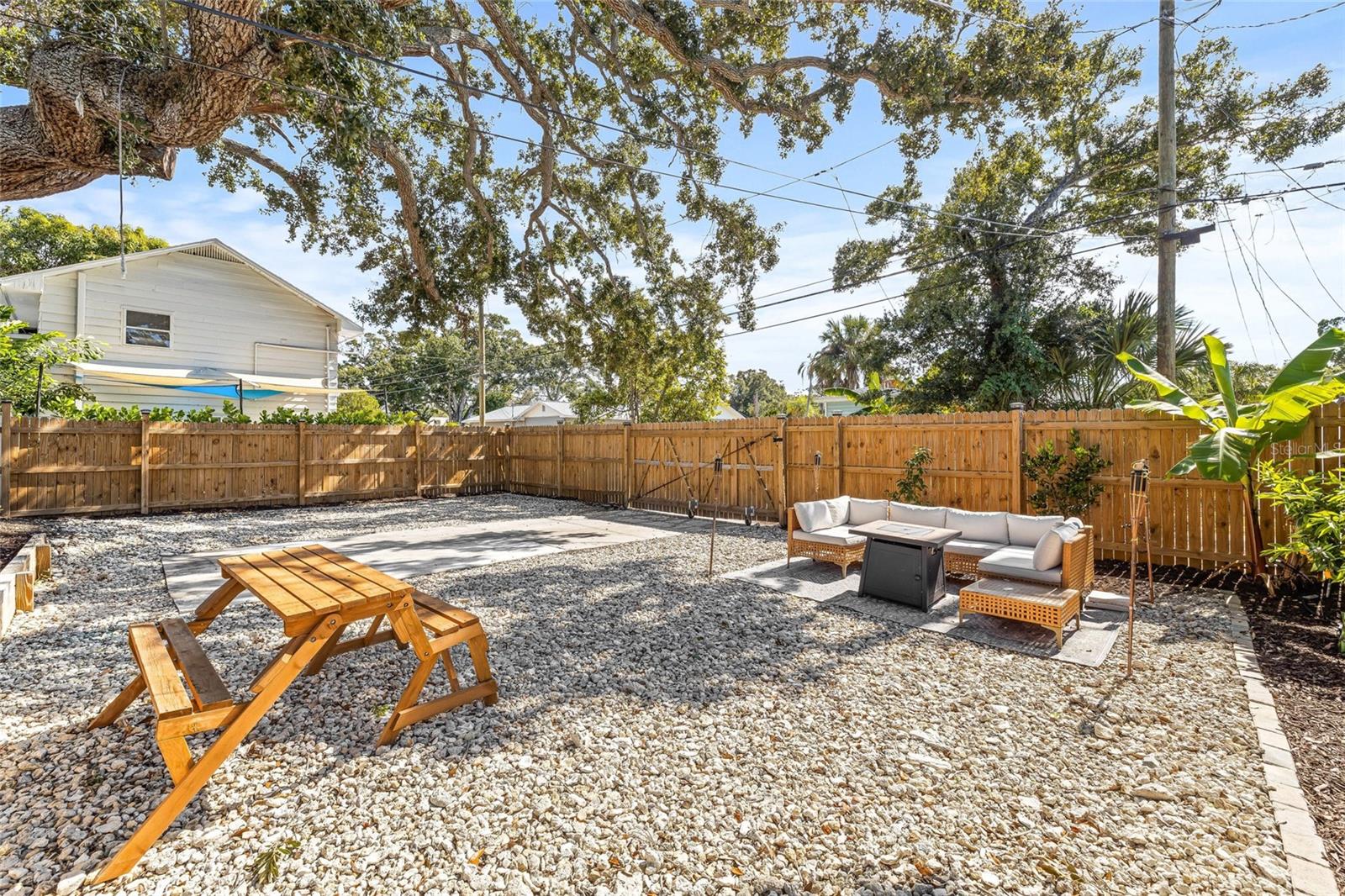 HALLS CENTRAL AVE 3 - Residential Lease