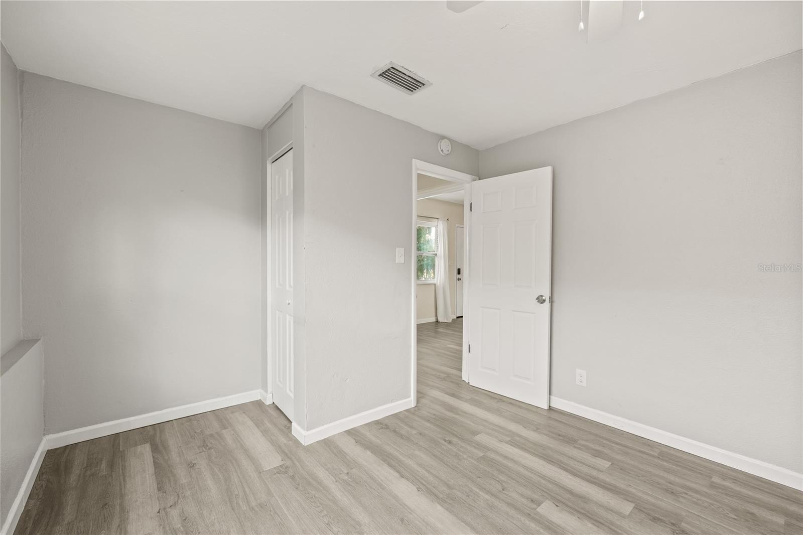 HALLS CENTRAL AVE 3 - Residential Lease