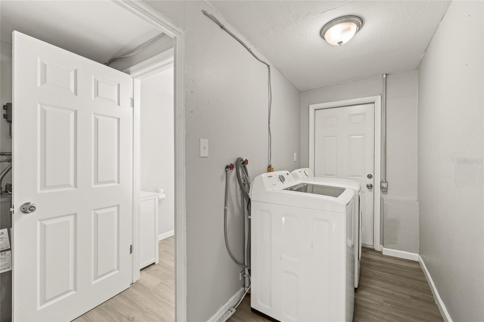 HALLS CENTRAL AVE 3 - Residential Lease