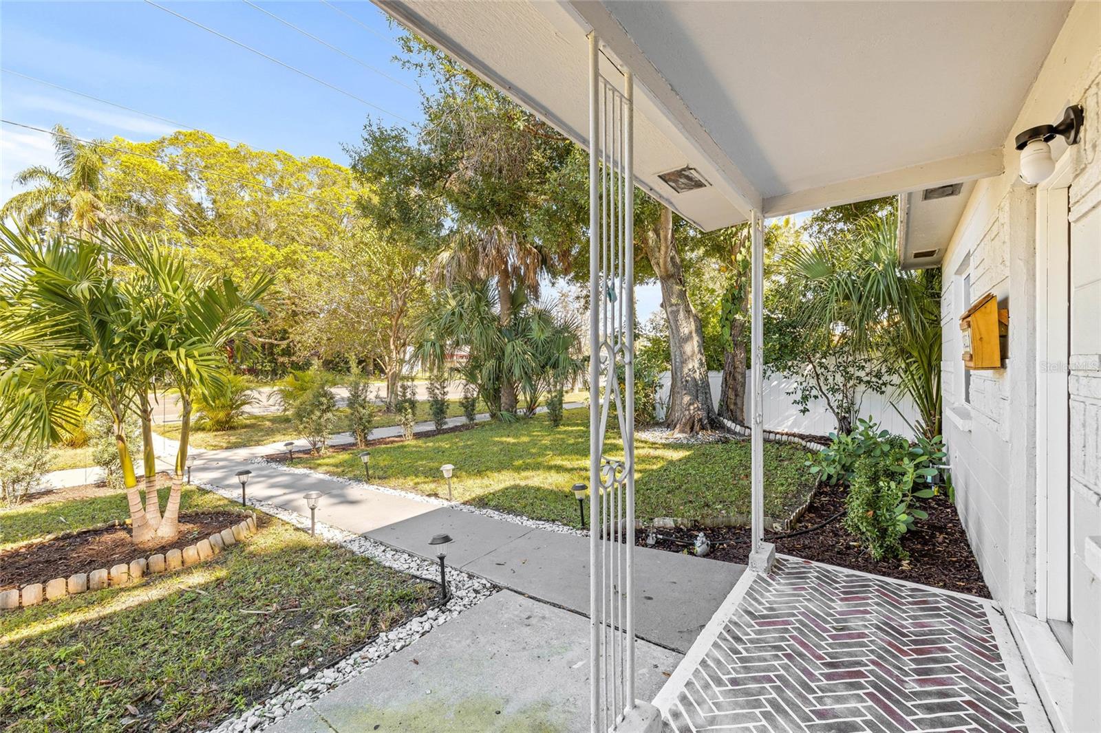 HALLS CENTRAL AVE 3 - Residential Lease