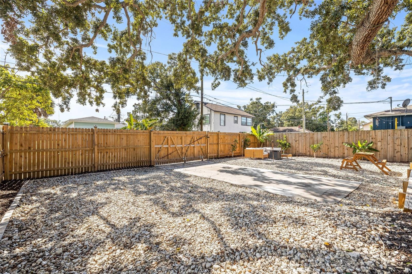 HALLS CENTRAL AVE 3 - Residential Lease