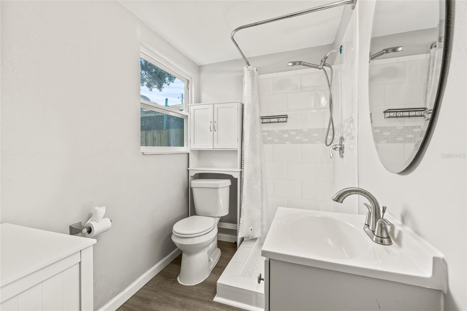 HALLS CENTRAL AVE 3 - Residential Lease