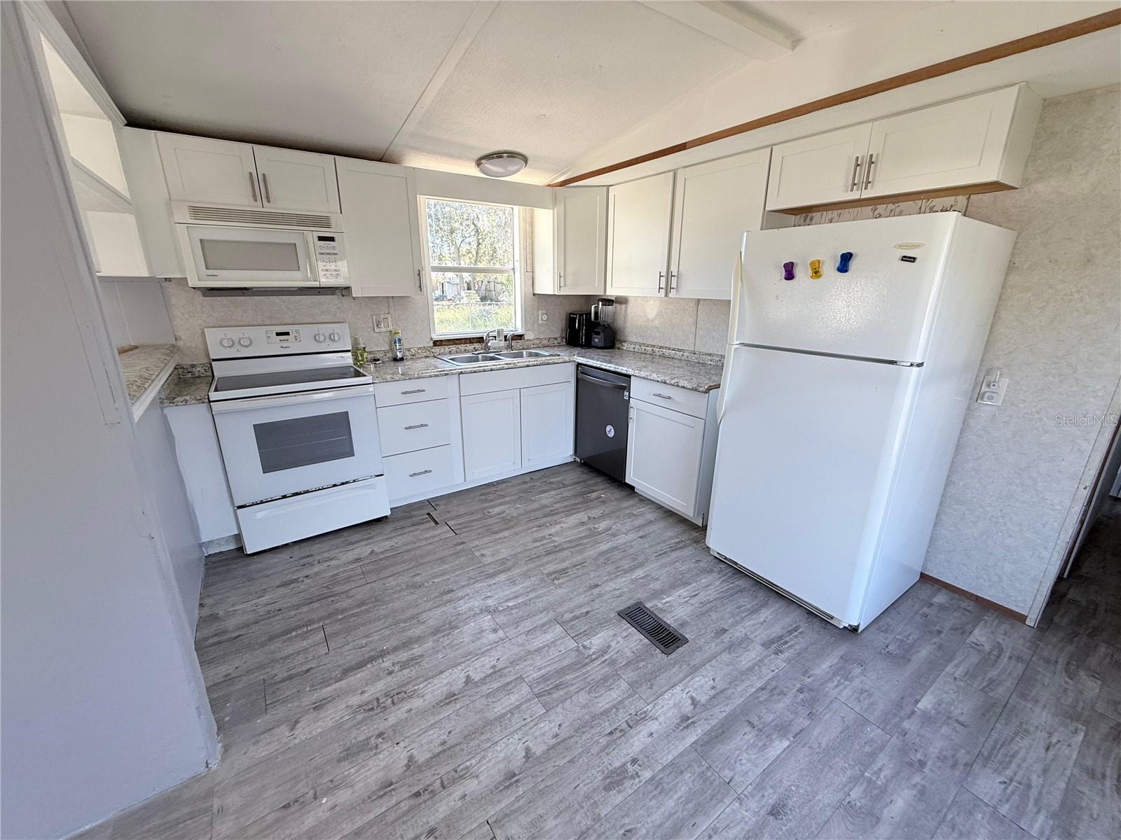 LAKE PIERCE RETREATS PRCL 297-2 - Residential