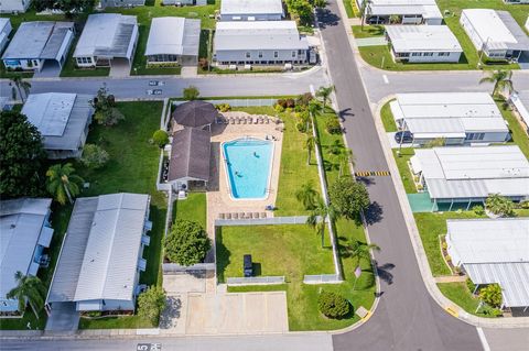 A home in LARGO