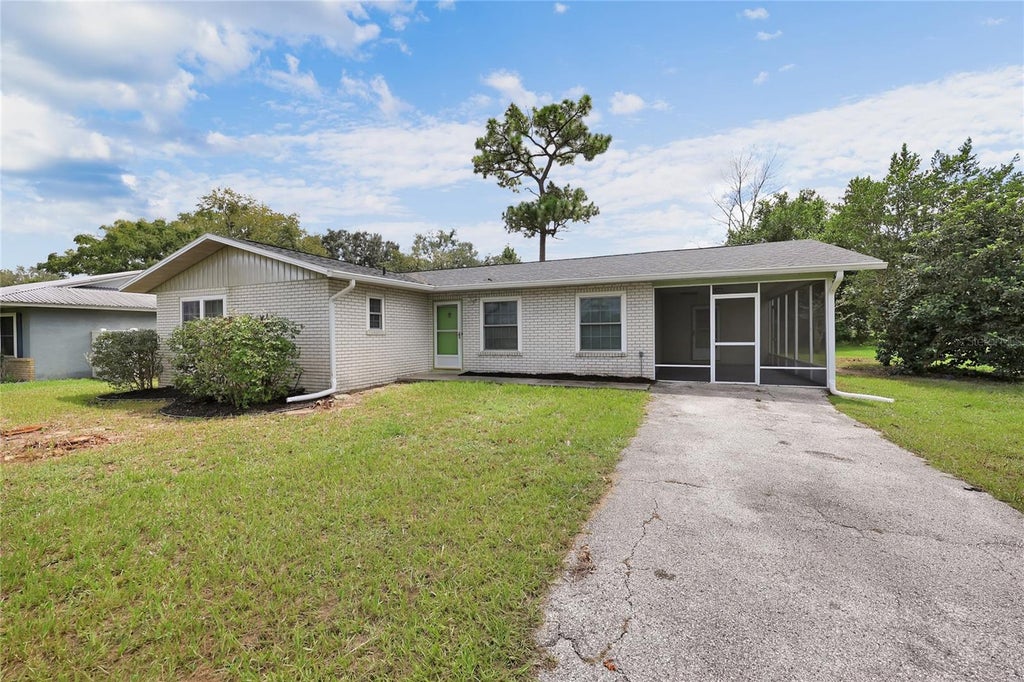 Photo of 481 Emerald Road, Ocala, FL 34472 (MLS # O6440071)