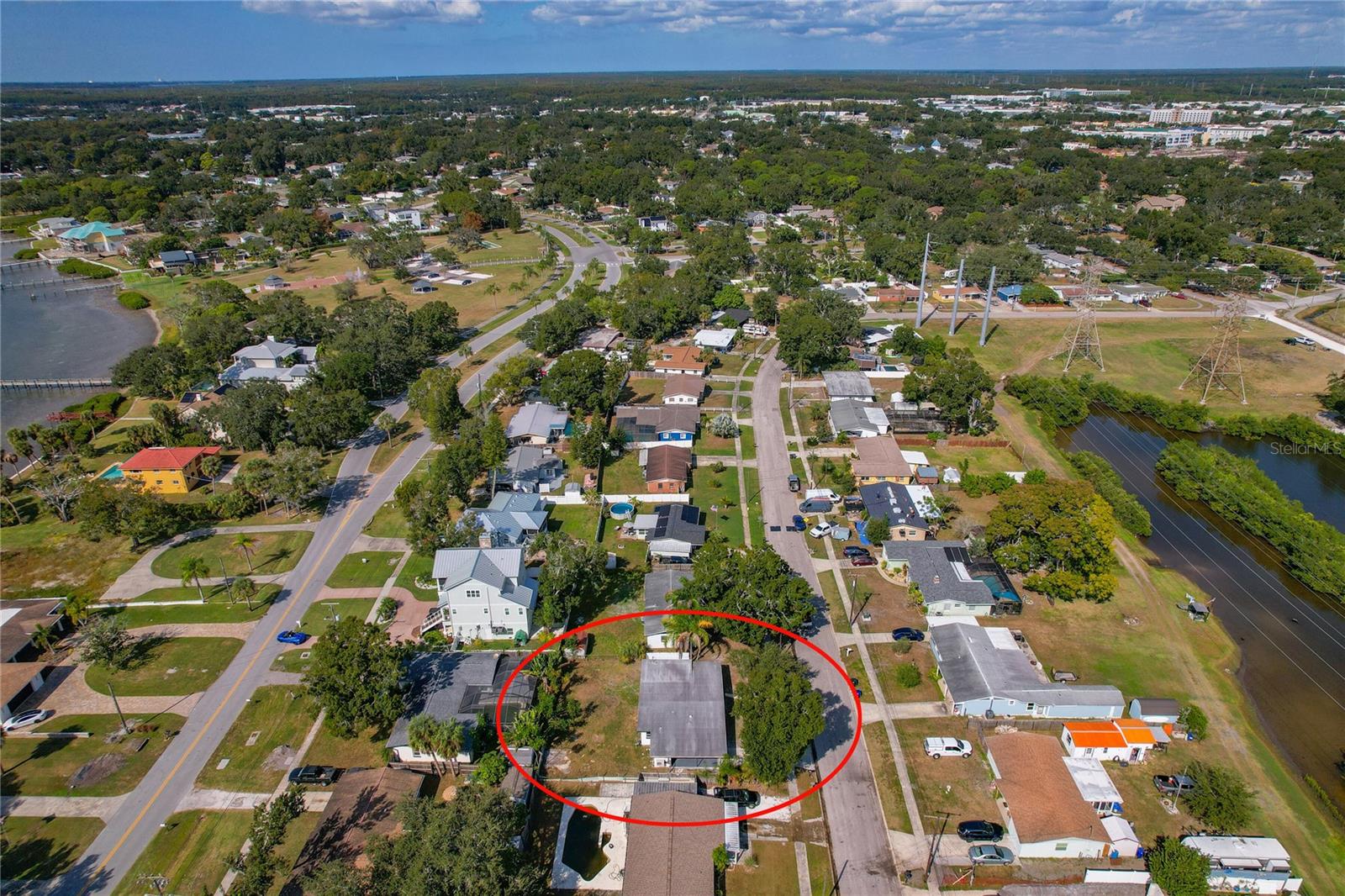 OLDSMAR COUNTRY CLUB ESTATES SEC 3 - Residential